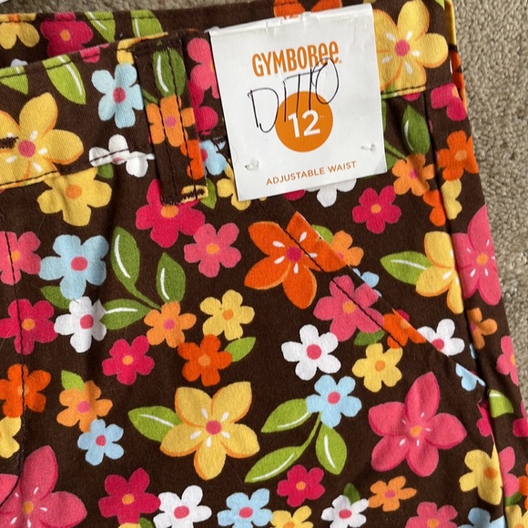 Gymboree Shorts - Picture 4 of 8